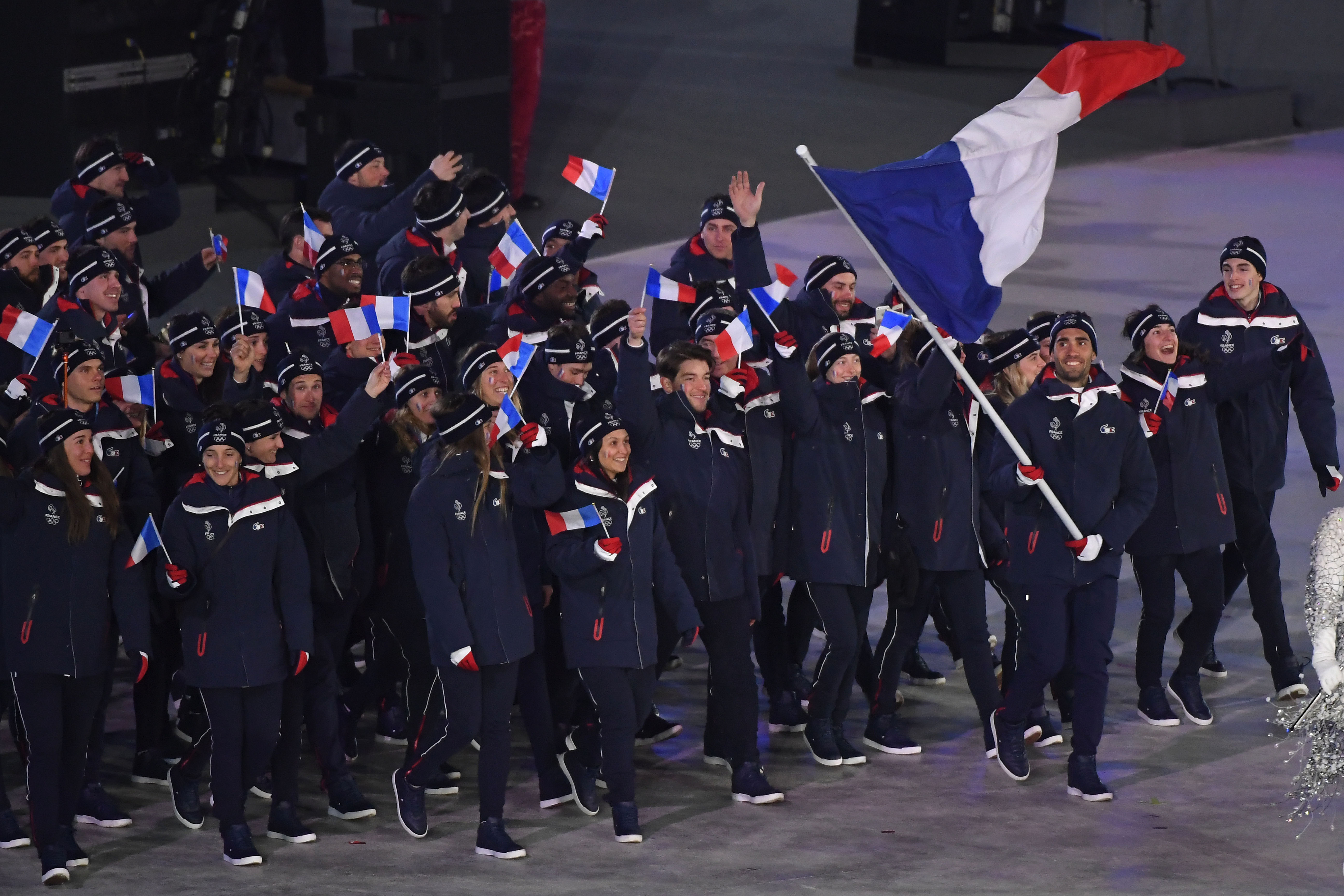 Porte-drapeaux Jeux d'hiver de Pyongchang 2018